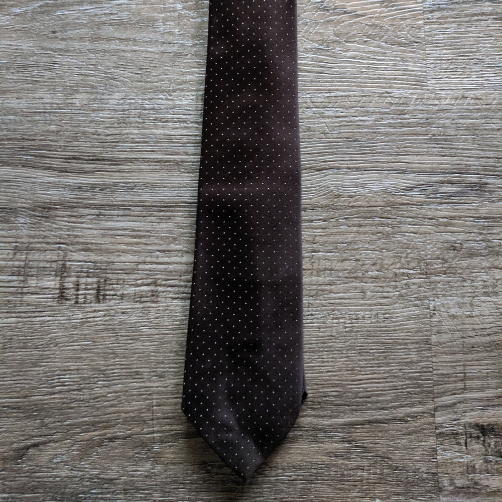 Guy Laroche Paris Brown Pindot Tie